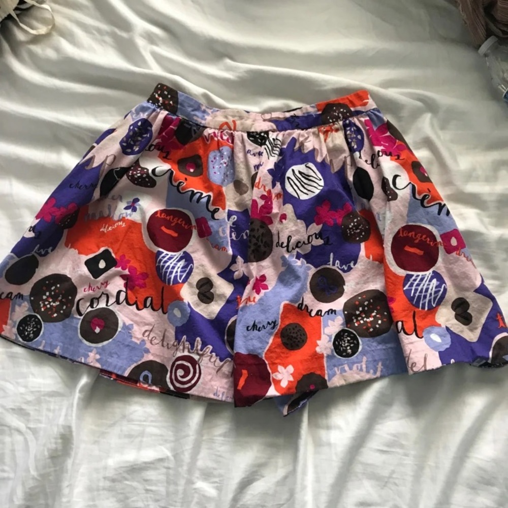 skirt